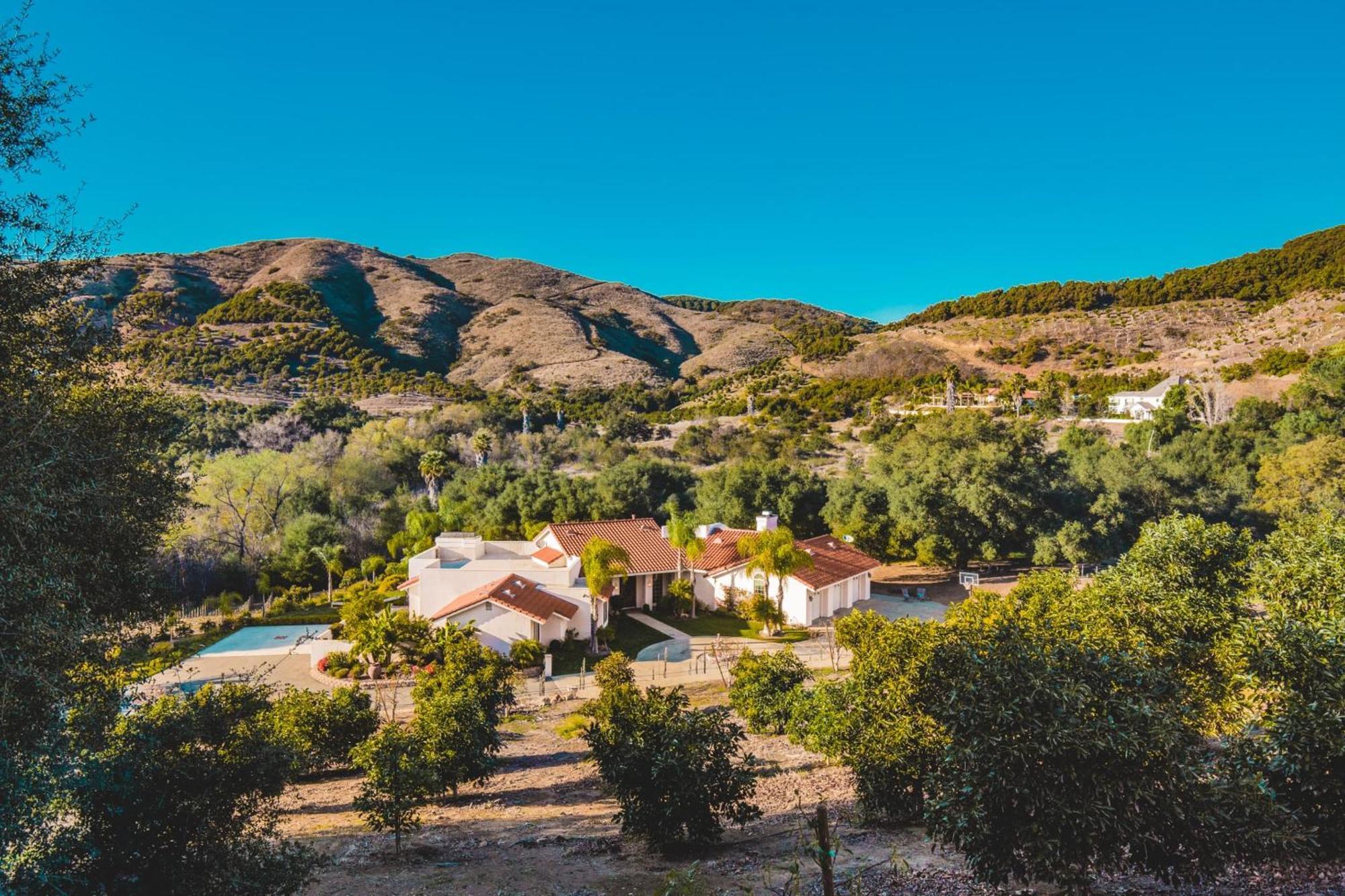 Grapevine By Avantstay Secluded 5Br Villa 4 Acres Of Vineyards Avo Groves Temecula Exterior photo